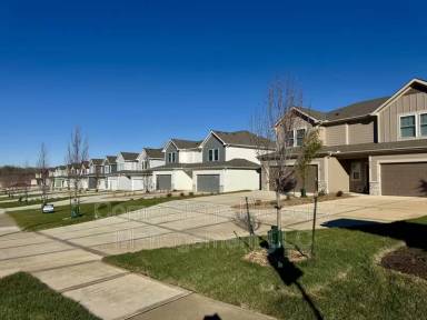 Main picture of 8437 Valley Spring Dr