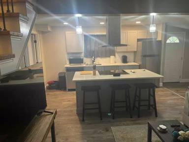 Main picture of 3134 Linden Ave