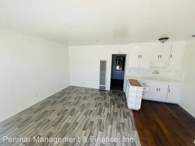 Main picture of 434 442 Lincoln St