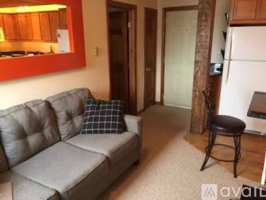 Main picture of 90 Fleet St