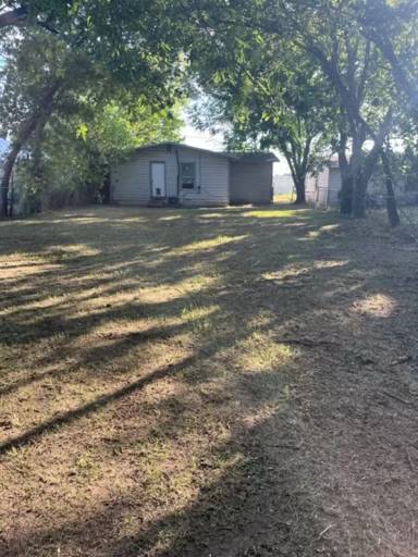 Main picture of 1610 N Anglin St