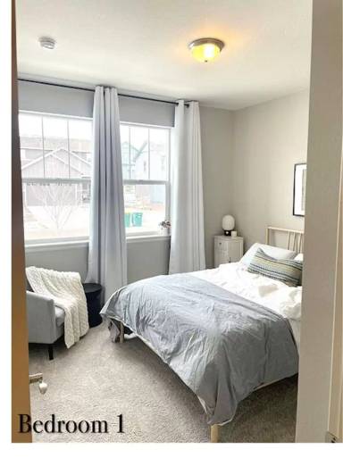 Main picture of 7002 S Undergrove Way