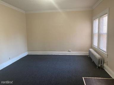 Main picture of 1368 West Blvd