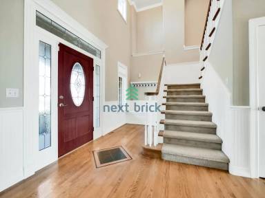 Main picture of 27749 254th Way SE