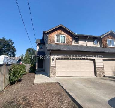 Main picture of 1049 River Loop 1