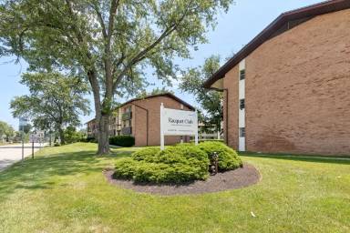 Main picture of 1308 W Chester Pike