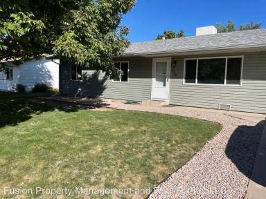 Main picture of 235 E Concord Dr