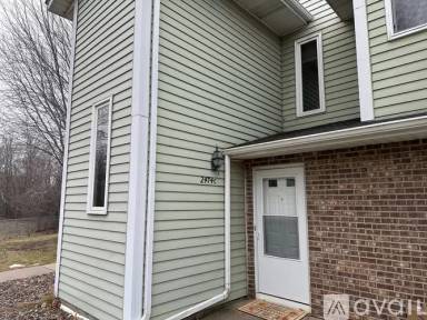 Main picture of 2474 Cobble Hill Alcove