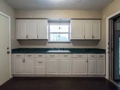 Main picture of 1240 S Marlborough Ave