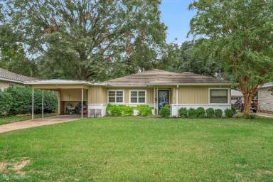 Main picture of 3727 Greenway Pl