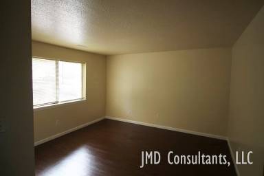 Main picture of 3705 W Sugar Tree Ln