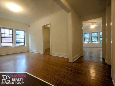 Main picture of 2516 N Kedzie Blvd