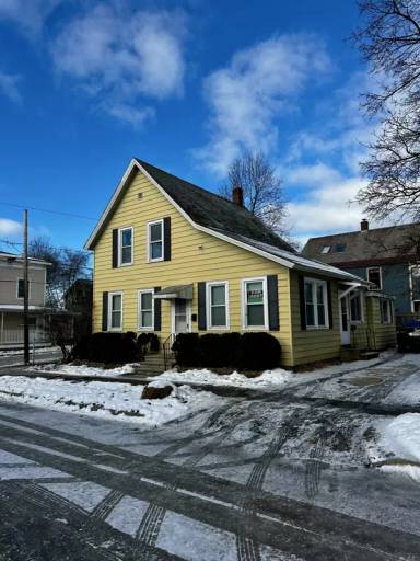 Main picture of 2 Canfield St