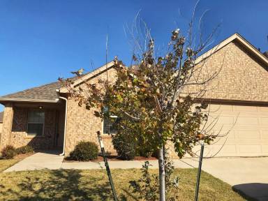 Main picture of 7321 NW 149th St