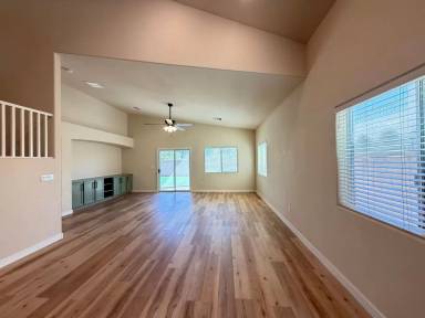 Main picture of 4012 Manning Mountain St