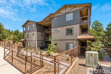 Main picture of Miramonte at Ponderosa Parkway