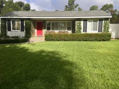 Main picture of 4567 Belita Ln