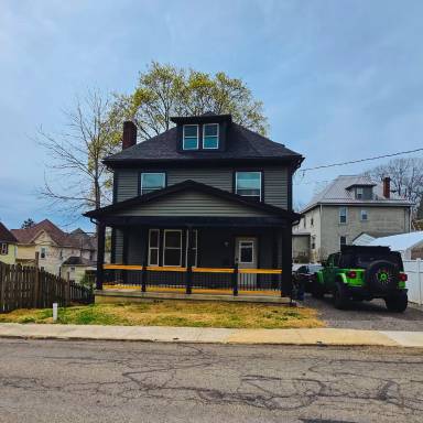Main picture of 408 Bredin St