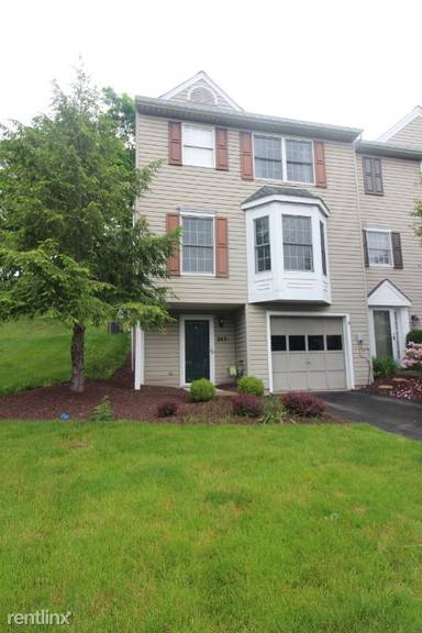 Main picture of 243 Fieldbrook Dr