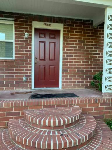 Main picture of 503 Boy Scout Rd