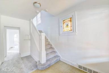 Main picture of 1034 Chelton Ave