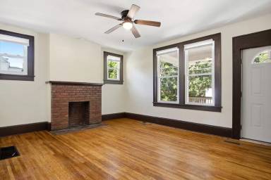 Main picture of 221 S Washington Ave