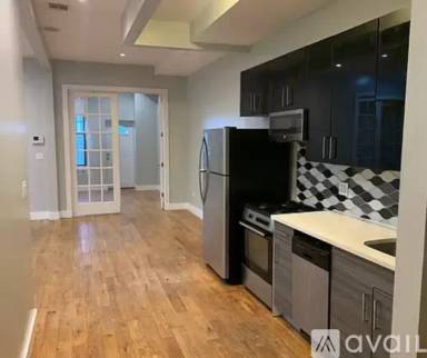Main picture of 306 Evergreen Ave