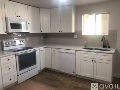Main picture of 714 S Sharron St