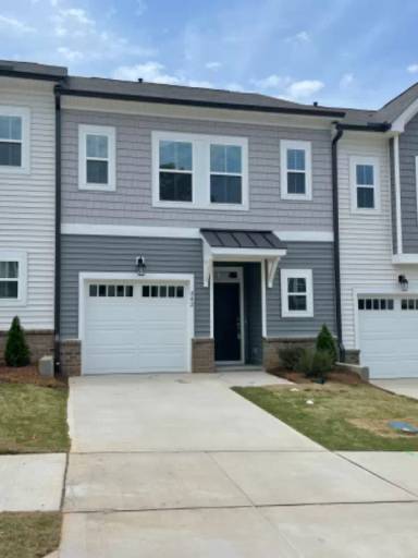 Main picture of 838 Oak Center Dr