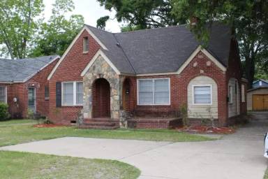 Main picture of 1509 Warm Springs Rd