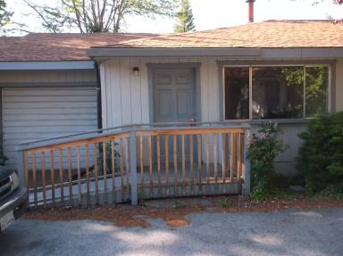 Main picture of 325 Collier Way