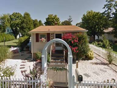 Main picture of 131 Washington Ave