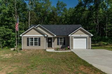 Main picture of 348 Walker Rd