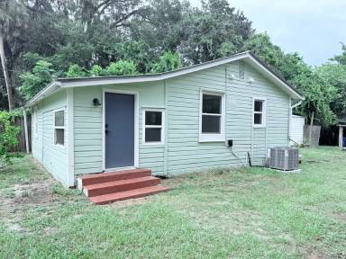 Main picture of 1348 Grant St