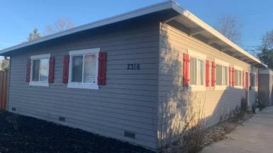 Main picture of 2316 Lansing Way
