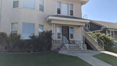 Main picture of 5192 Winthrop St