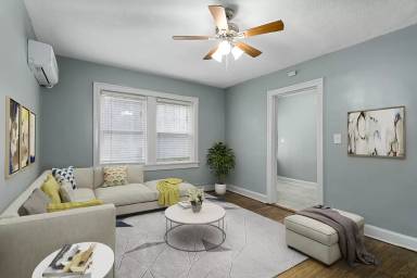 Main picture of 4545 Main St