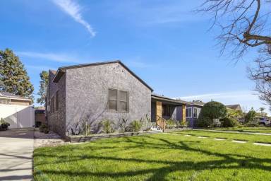 Main picture of 3442 Lees Ave