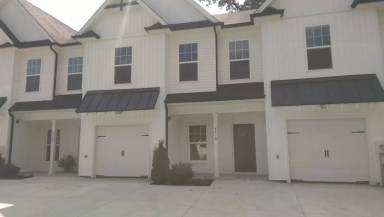 Main picture of 8420 Brookmoor Ln