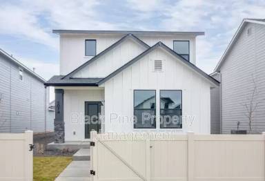 Main picture of 5074 W Milano St