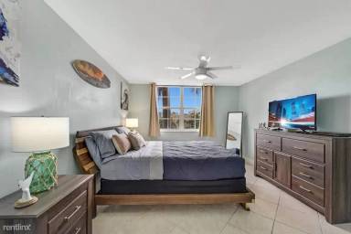 Main picture of Yacht Club At Aventura