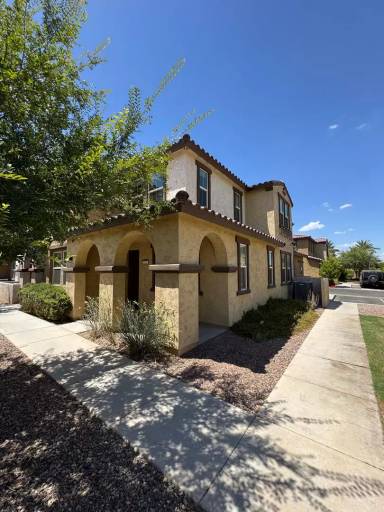 Main picture of Wilson Townhouses