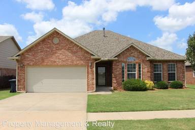 Main picture of 2621 NW 168th Ter