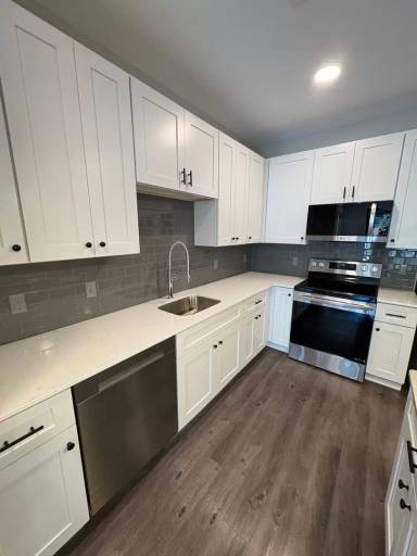 Main picture of 3612 Leavenworth St