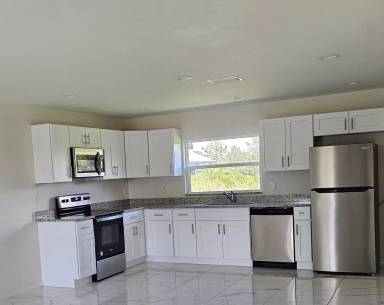 Main picture of 610 Kleinart Dr