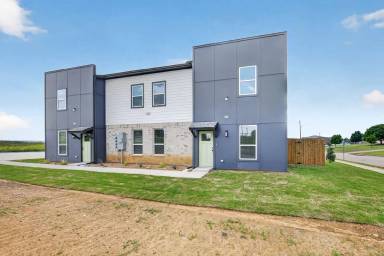 Main picture of Yasmin Court Townhomes