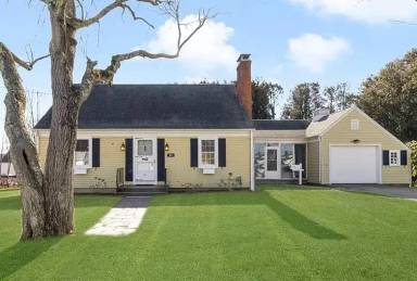 Main picture of 14 Verndale Cir