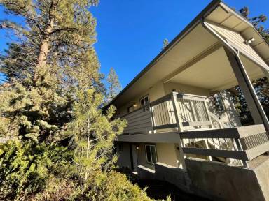 Main picture of 1655 NW Portland Ave
