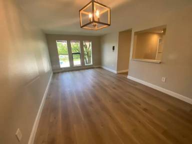 Main picture of 1139 17th Ave