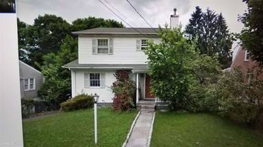 Main picture of 26 Lone Oak Ave